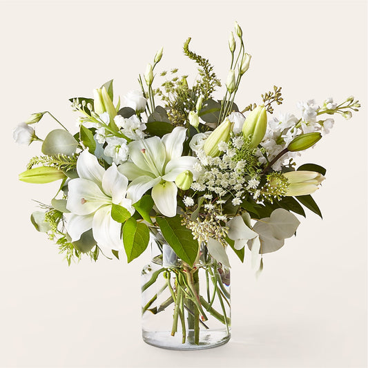 Alluring Elegance Bouquet – Sweet Peas Of Jennersville, West Grove PA