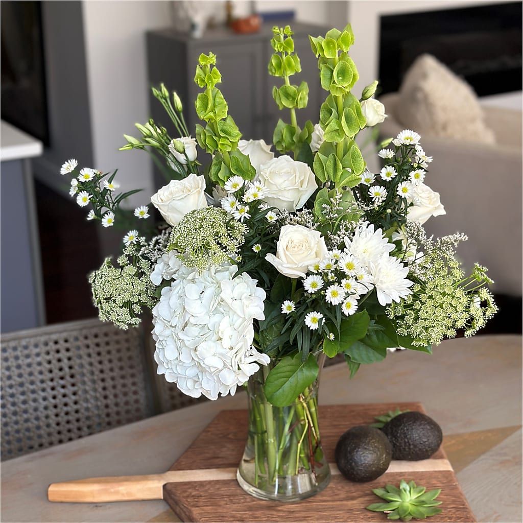 Classic Ivory – A Florist Original –  Sweet Peas Of Jennersville, West Grove PA